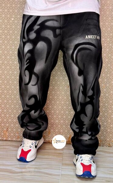 Pantalon jogger graffiti noir