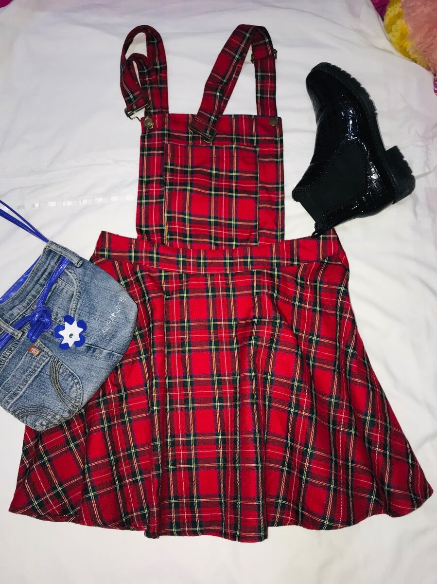 Vintage pinafore
