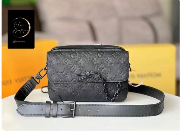 Sacoche Louis Vuitton