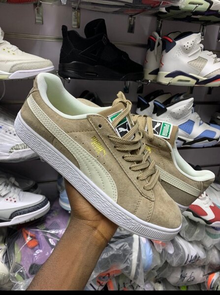 Puma sneakers