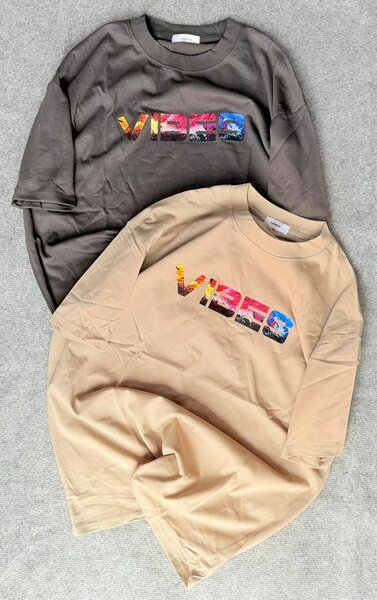 T-shirts Unisex VIBES