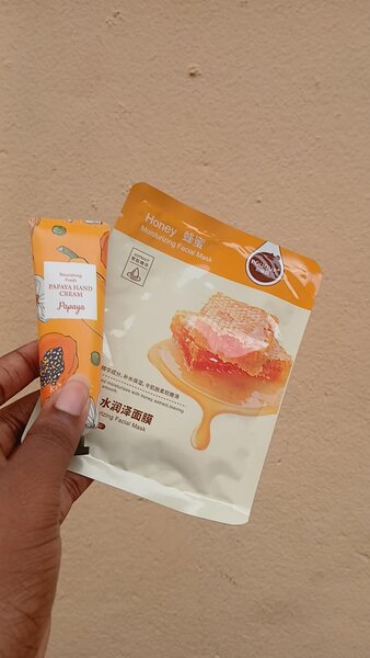 1Masque et crème main