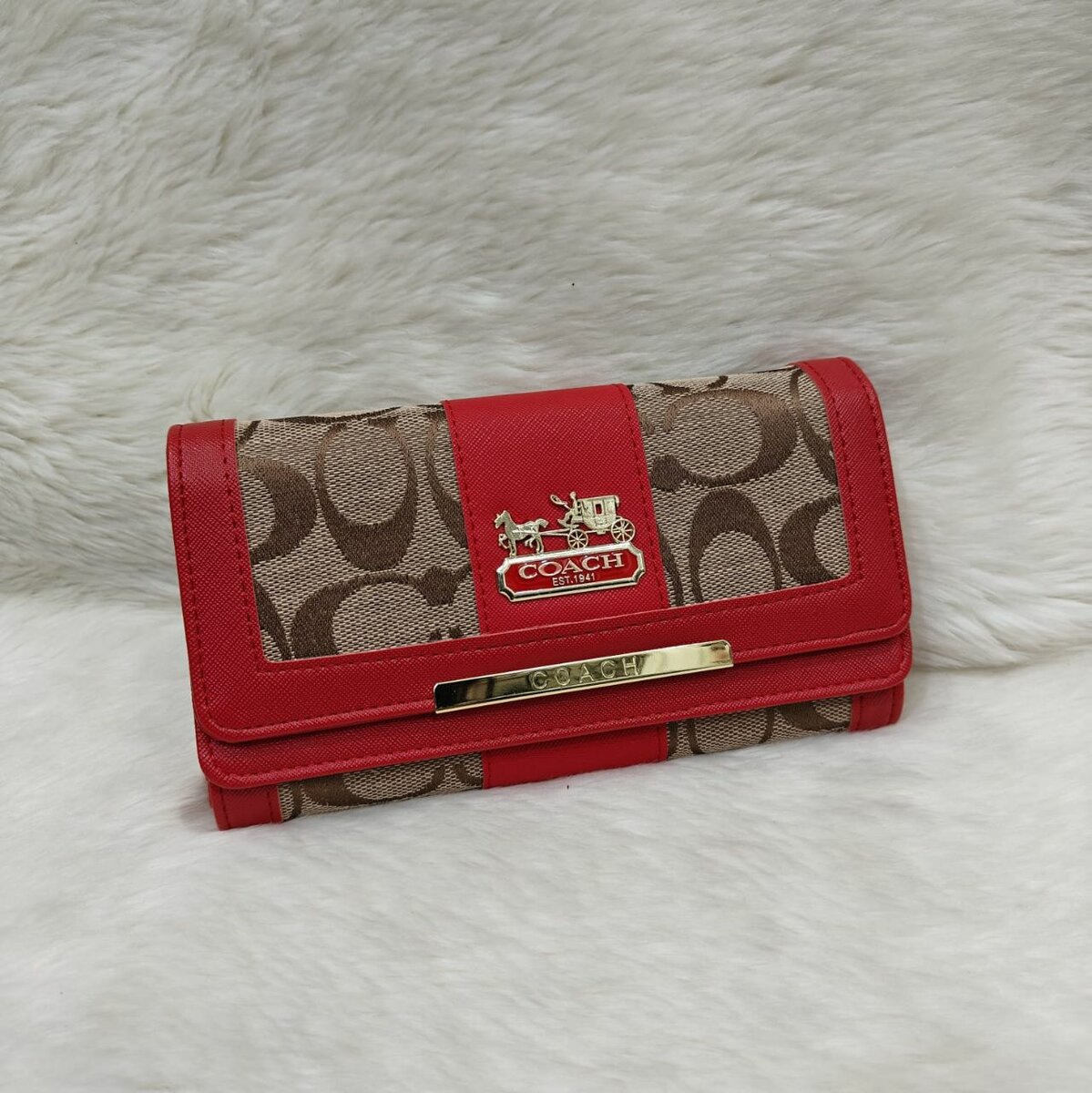 Caoch Women Wallet colors available