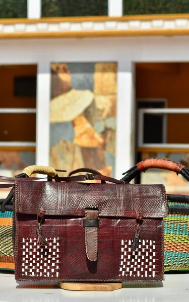 Men leather laptop bag