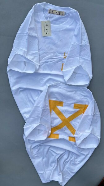 T-shirt blanc graphique