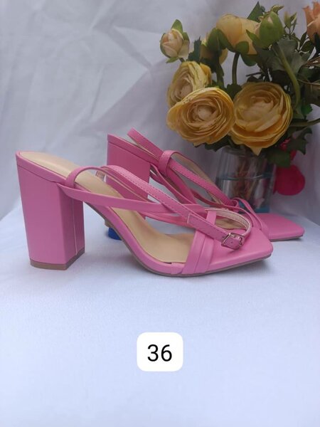 Chic Pink Block Heel Sandals