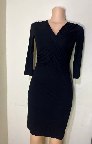 Robe noire élégante moulante