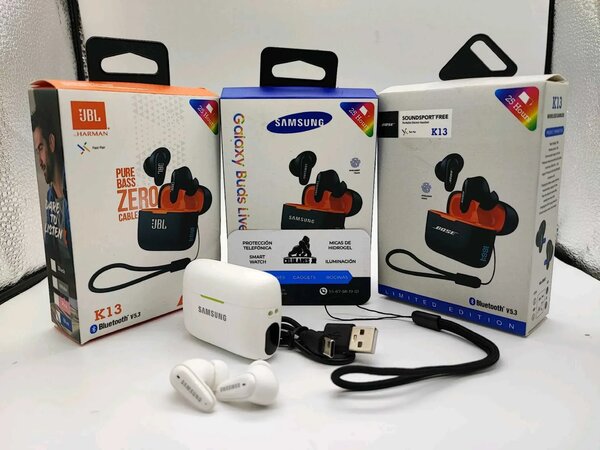 Samsung Galaxy Buds Live Wireless Earbuds