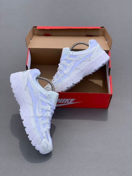 Nike Baskets Blanches Homme