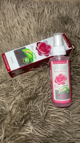 Eau de  rose