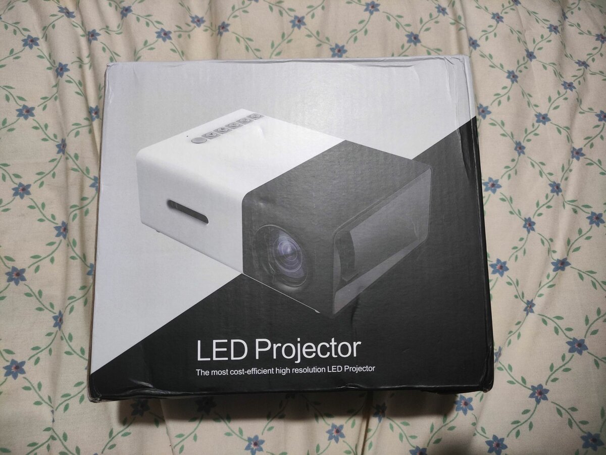 Yg300 mini projector