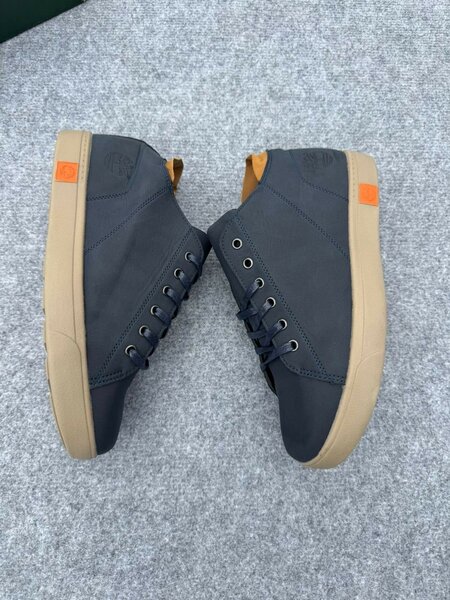 Baskets montantes bleues homme