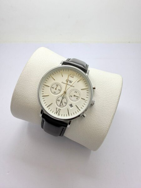 Montre DANIEL WELLINGTON