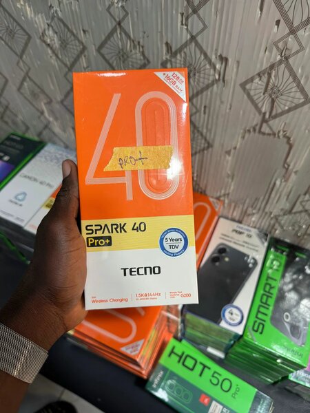 Tecno Spark 40 Pro+
