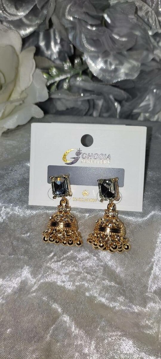 stylish and Traditional high quality jhumka earrings for gir