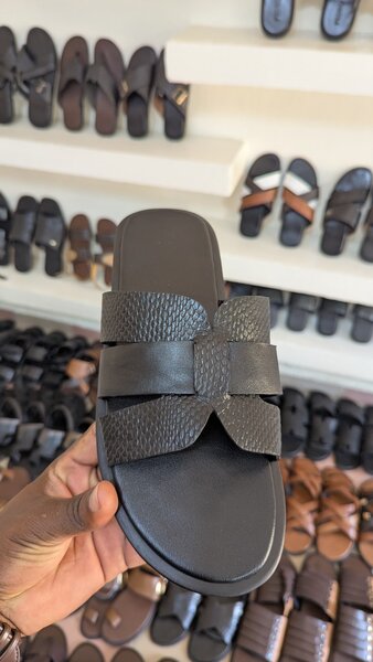 Sandales en cuir homme