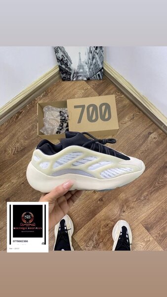 Basket Adidas YEEZY V3 authentique avec sa boîte