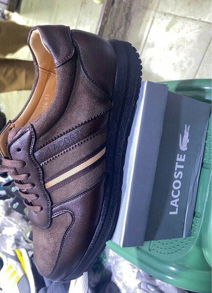 Chaussure Lacoste
