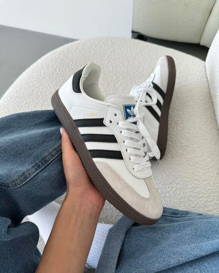Adidas Samba Classic Sneakers