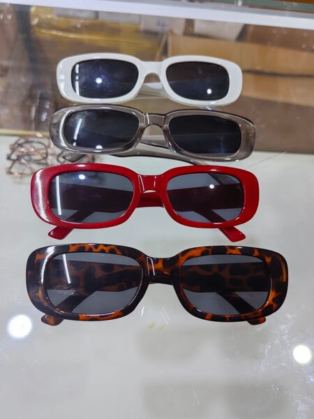 Lunettes de soleil UV400 élégantes