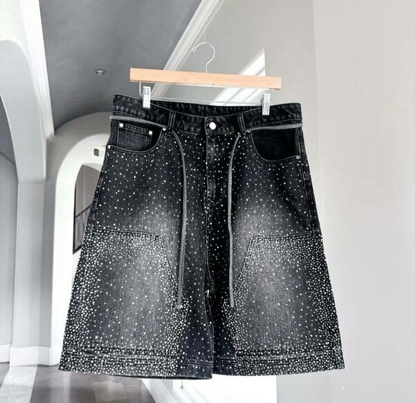 Shorts en denim moderne