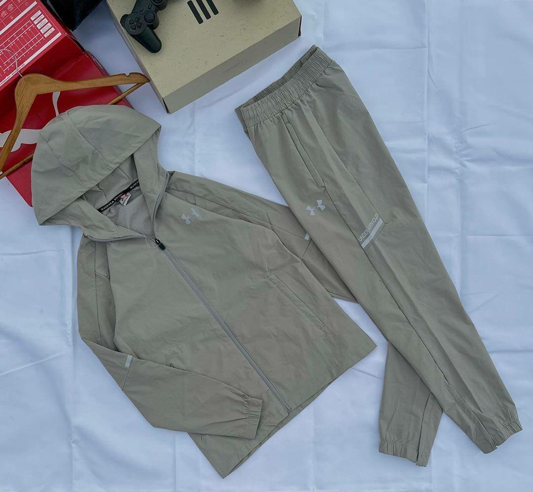 Ensemble survêtement Nike sport