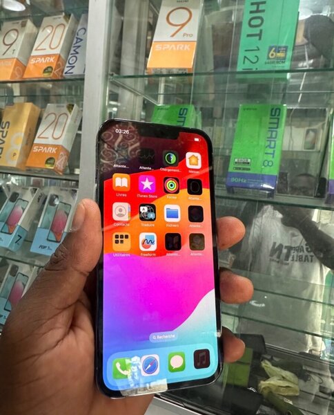 iPhone dernier modèle argent