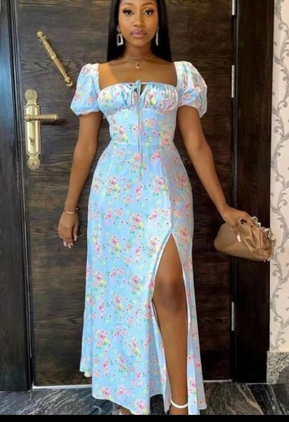 Robe longue fleurie élégante