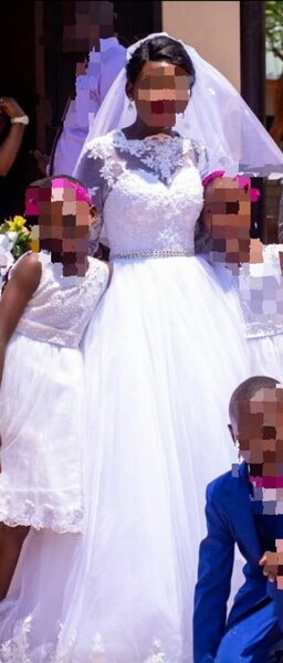 White Wedding dress for sale