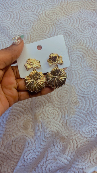 Boucles d'oreilles dorées