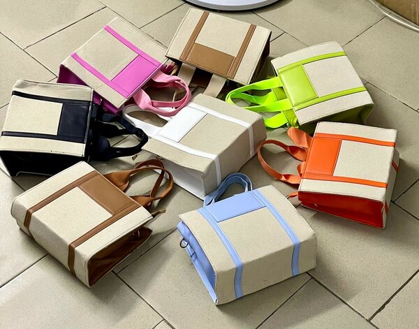 Sac et des corde à lintérieur