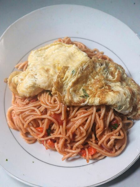 Spaghetti avec Omelette