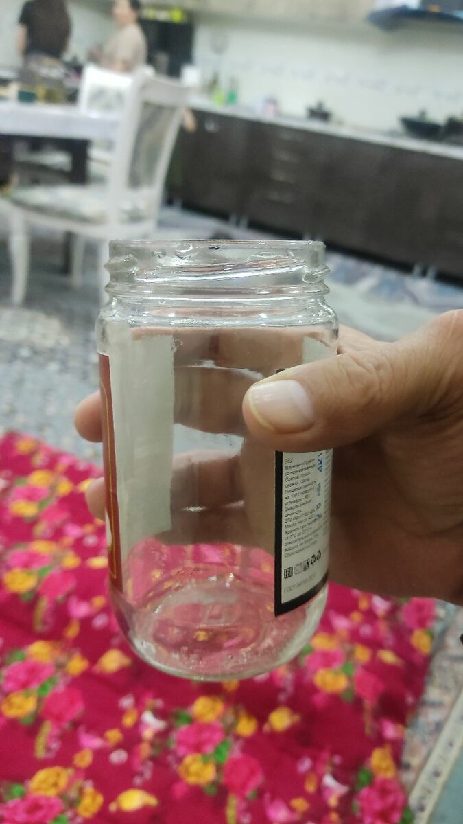 Стеклянные банки с крышкой