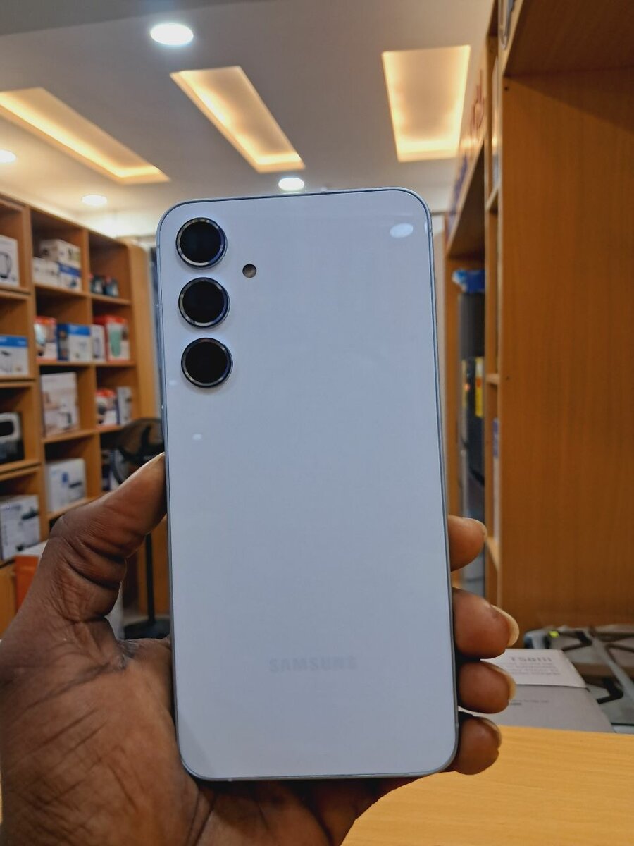 Awesome ice blue Samsung Galaxy A55 256gb 5G