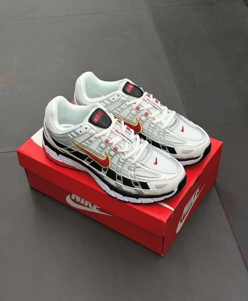 Nike p-6000