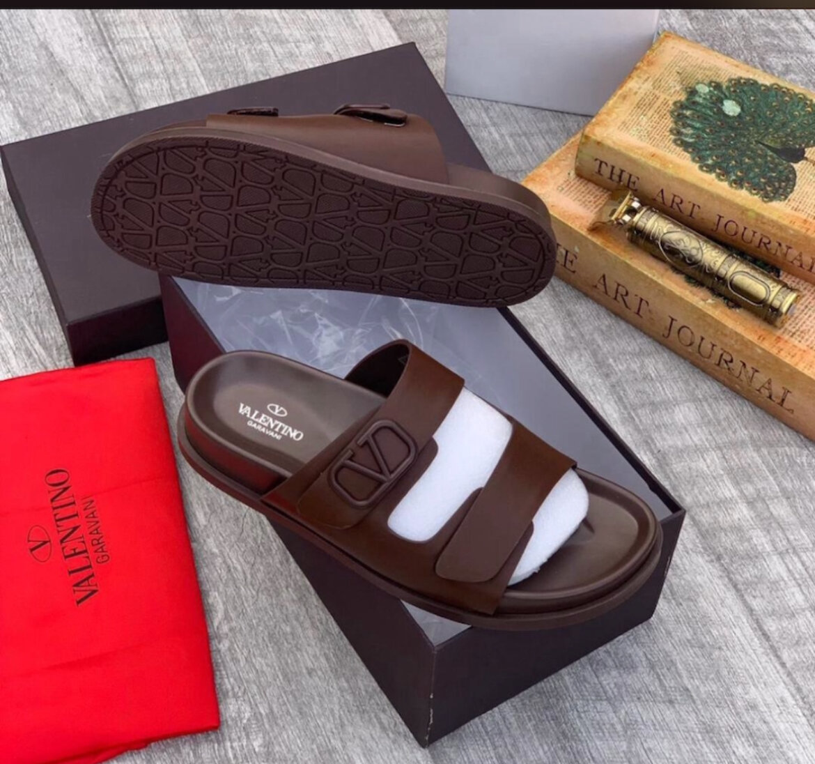 Sandales élégantes unisexes