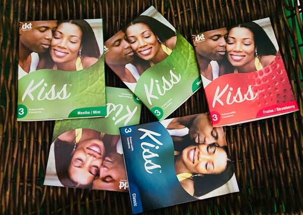 15 préservatifs (5 paquets )