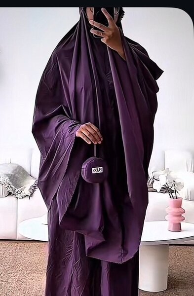 Abaya violette élégante