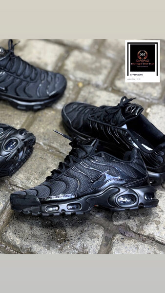 Baskets  Noires Sport Homme