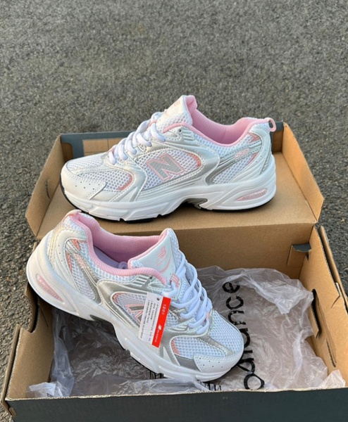 Baskets élégantes femme