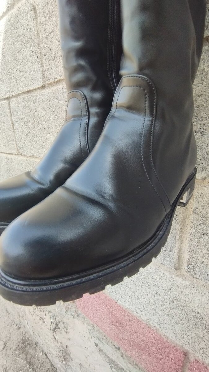 Ботфорты офигенные