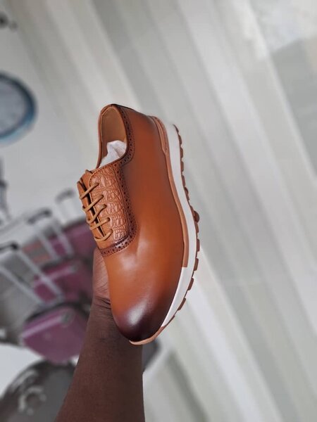 Sneakers en cuir élégants