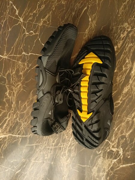 Chaussures sport antidérapantes