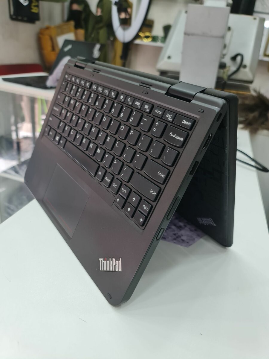 LENOVO THINKPAD 11E YOGA