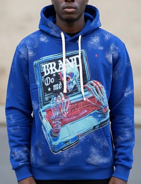 Sweat à capuche graphique tendance