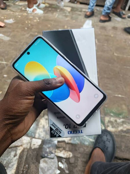 Smartphone Tecno affiche HD