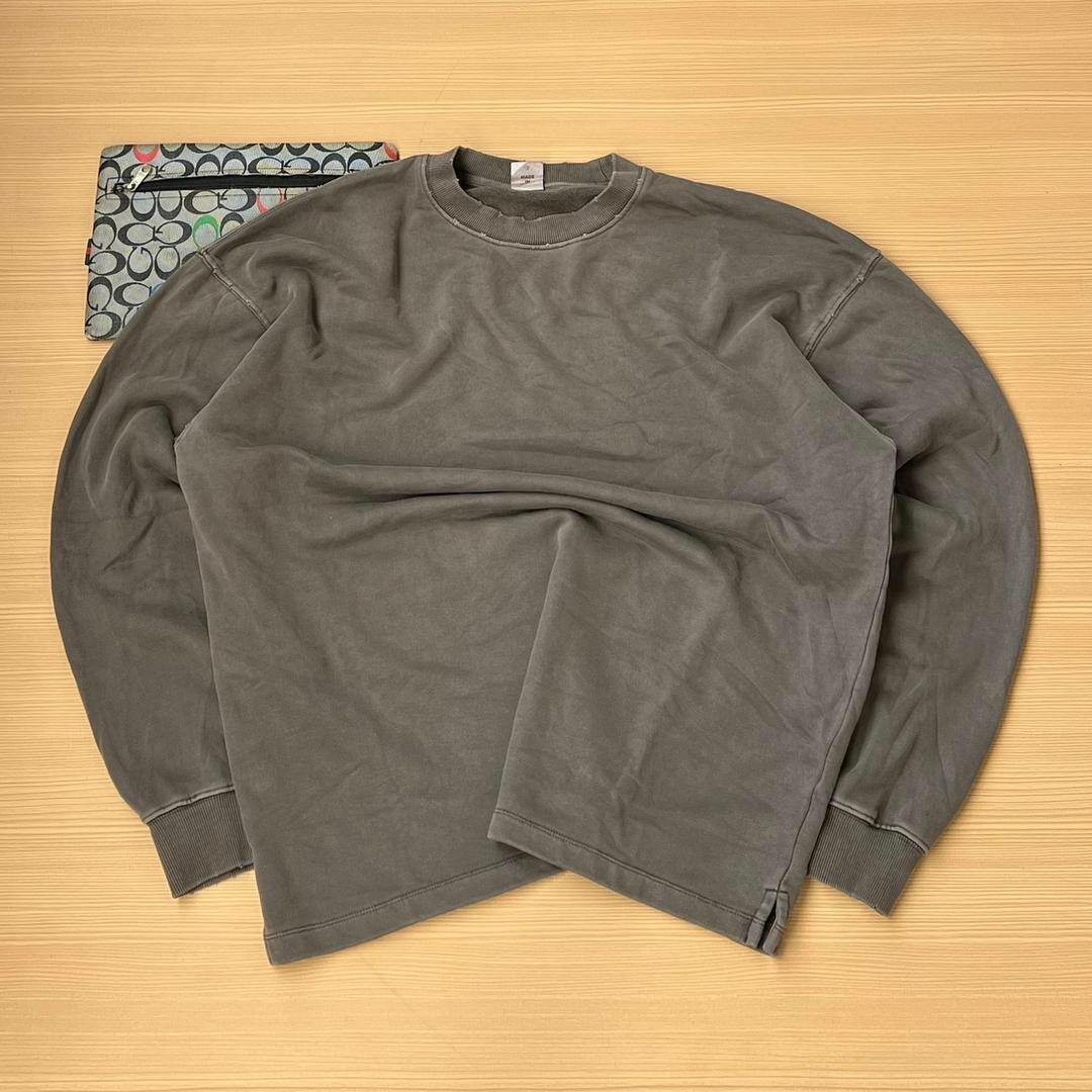 Men's round neck Sweater