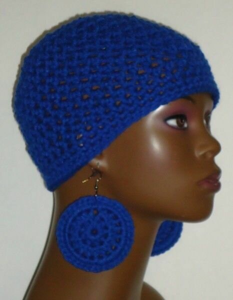 Crochet hat & earrings set