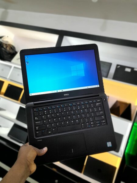 Dell latitude 3380