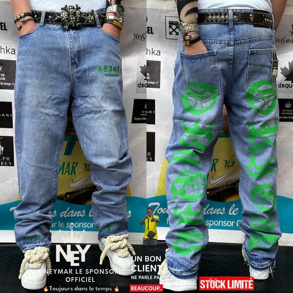 Jean décontracté graffiti